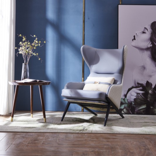 Office Tech Chair - Moderne, technologie-inspirierte ergonomische Relaxliege aus echtem