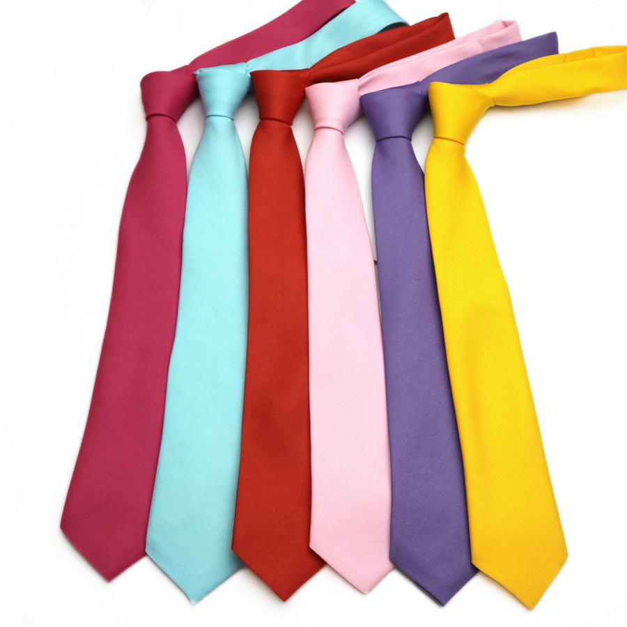 Neue Krawatten für Jungen und  – Office Tech Accessories Bewertung und Preis